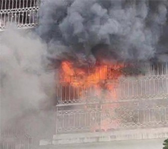 खारघरमधील रवेची हाईट्समध्ये आग; वेळीच नियंत्रण, अनर्थ टळला