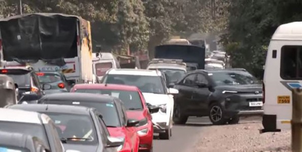 नियोजनाचा दुष्काळ अन् ? ट्रॅफिकचा विळखा