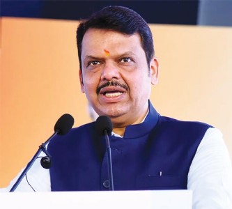 सायबर गुन्ह्यात फ्रीज केलेली बँक खाती पोलीस प्रमाणपत्रावर खुली करा ; मुख्यमंत्री देवेंद्र फडणवीस यांचे निर्देश