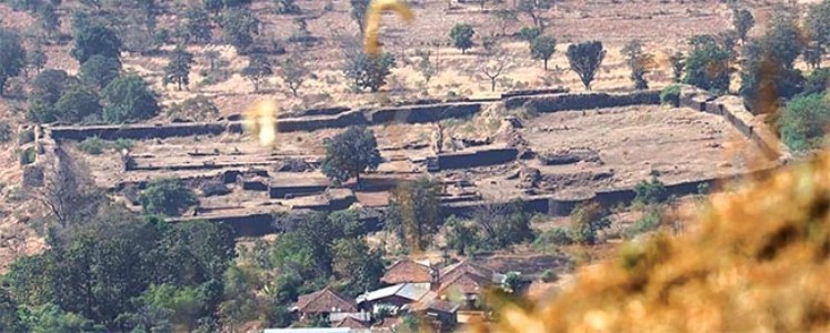 पाचाडातील राजमाता जिजाऊ वाडा , इतिहासाचा साक्षीदार की उपेक्षेचा बळी?