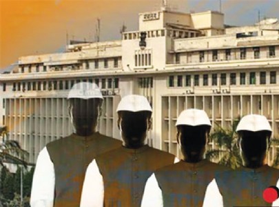 सरकारी नोकरीचे आमिष दाखवून थेट मंत्रालयातच मुलाखती, आयकार्डही दिले