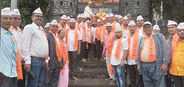 सरसकट कुणबी दाखले देण्याच्या निर्णयाविरोधात कुणबी समाज आक्रमक , रायगडसह सात जिल्ह्यांत निवेदने, उग्र आंदोलनाचा इशारा