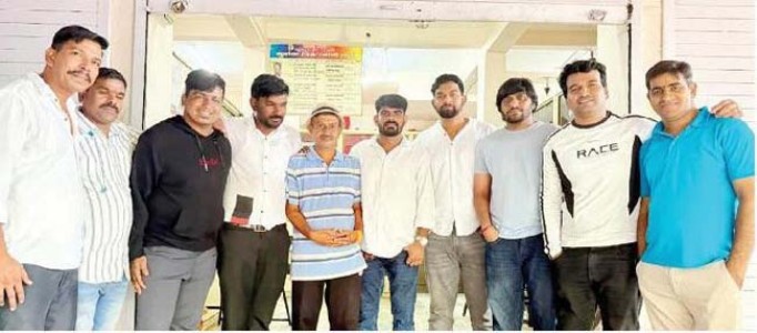 आपले हक्काचे घर सार्वजनिक मंडळाला केले दान , सुधागडातील झोरे कुटुंबियांचे अनोखे दातृत्व