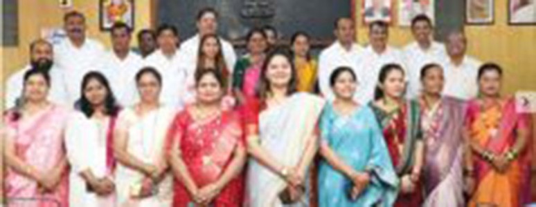 अलिबाग नगरपालिका उपनगराध्यक्षपदी अ‍ॅड.मानसी म्हात्र , विरोधी पक्षनेतेपदी संदिप पालकर यांची निवड