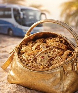 कराड-खारघर प्रवासात सोनाराचे सव्वाकोटीचे सोने चोरीला