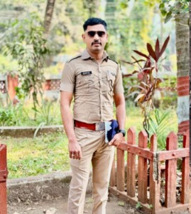 सूरज सारंगे मृत्यू प्रकरणी ठेकेदारावर गुन्हा दाखल ,अ‍ॅड.महेश मोहिते यांनी केली होती मागणी