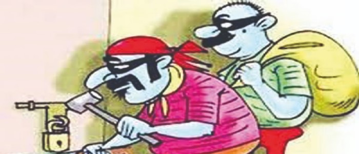 घरफोडी करणारे 3 सराईत अटकेत , 60 लाखांचा मुद्देमाल नेला होता चोरुन