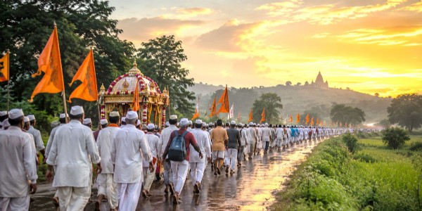 वारी : महाराष्ट्राची चिरंतन आध्यात्मिक अस्मिता