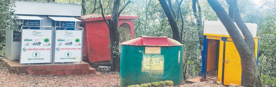 माथेरानमध्ये महागडी शौचालये धूळ खात पडून
