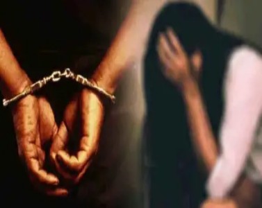 अलिबाग | थळ बाजारात अल्पवयीन मुलीशी गैरवर्तन, तरुणाला अटक