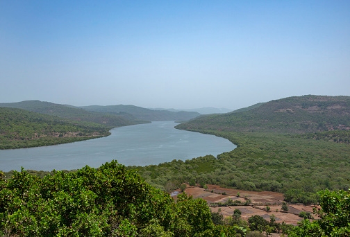sampadakiya